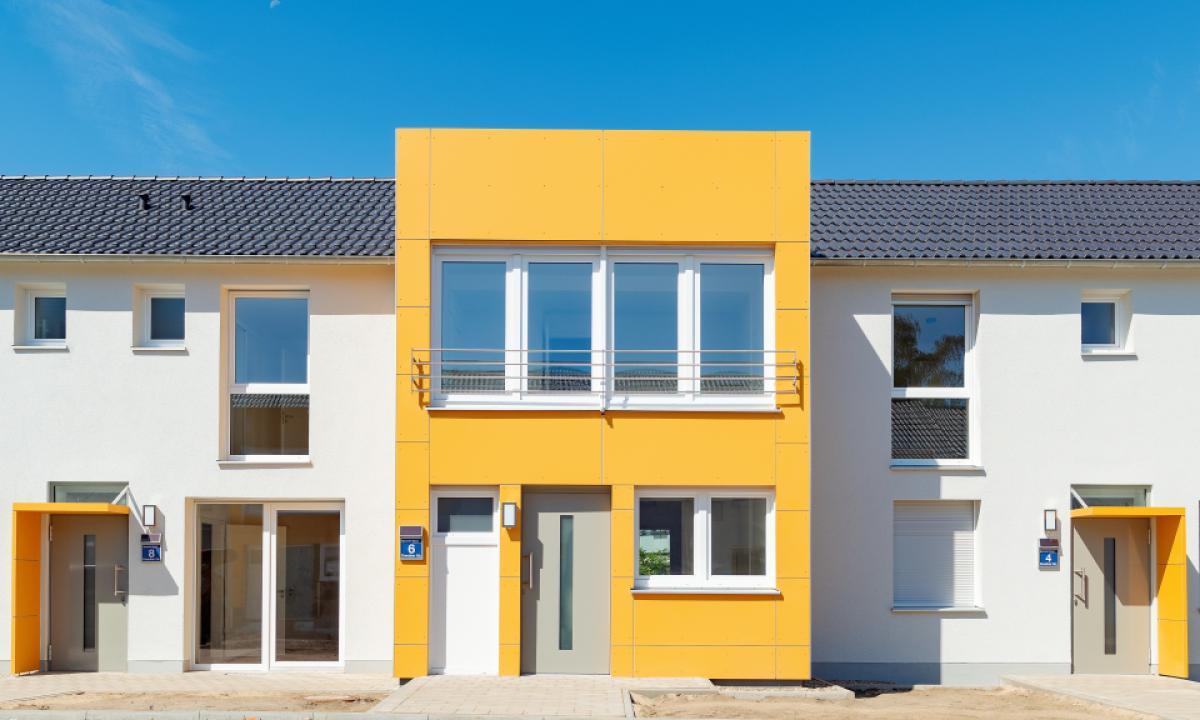 Dresdner Straße 1-15